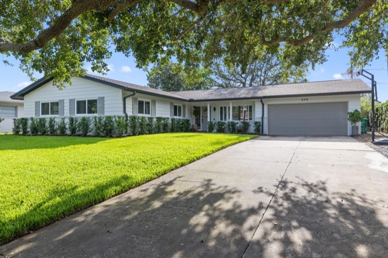 648 Dunraven Drive in Winter Park